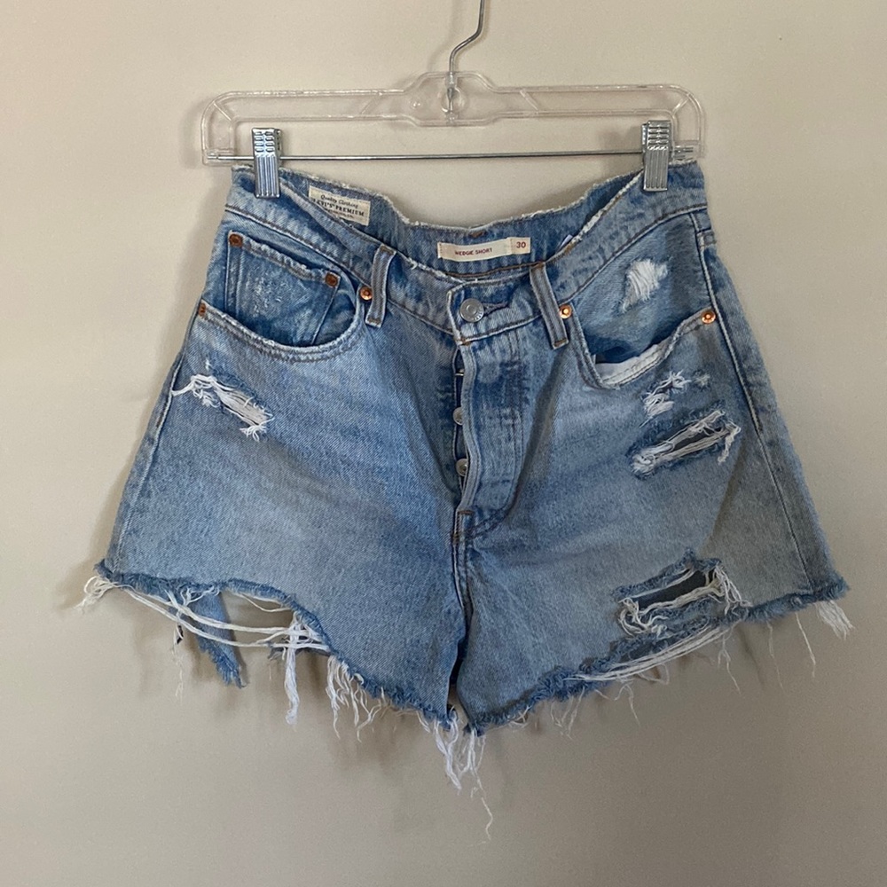Levis Wedgie Shorts